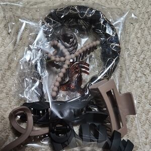 Stylish Brown and Black Hair Accessories Set